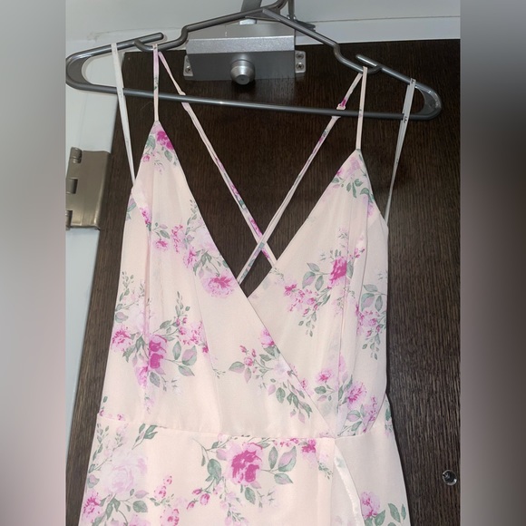 BNWT lulus floral floor length ruffled dress - Picture 5 of 8